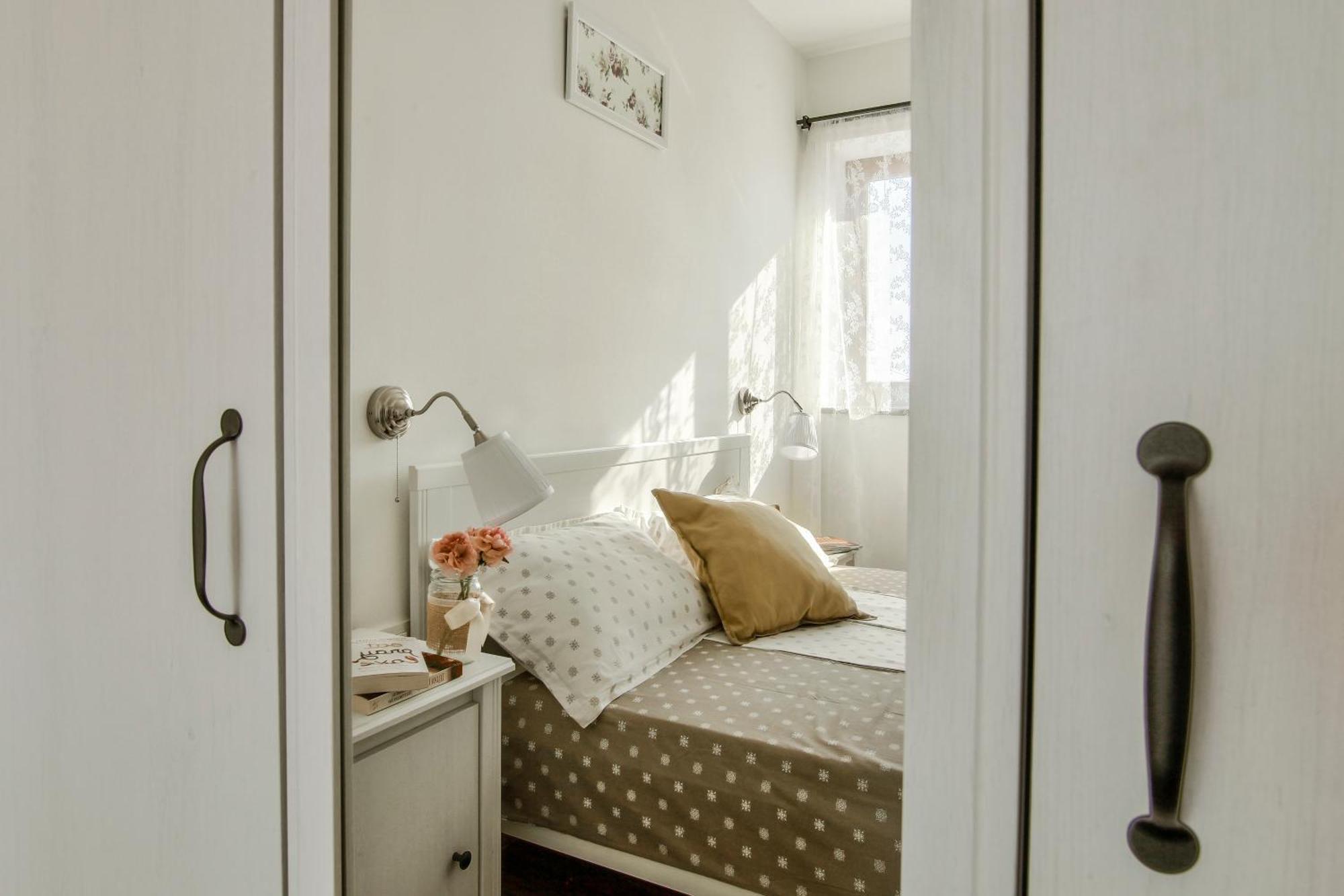 Apartments Tiny Garden Медулин Экстерьер фото